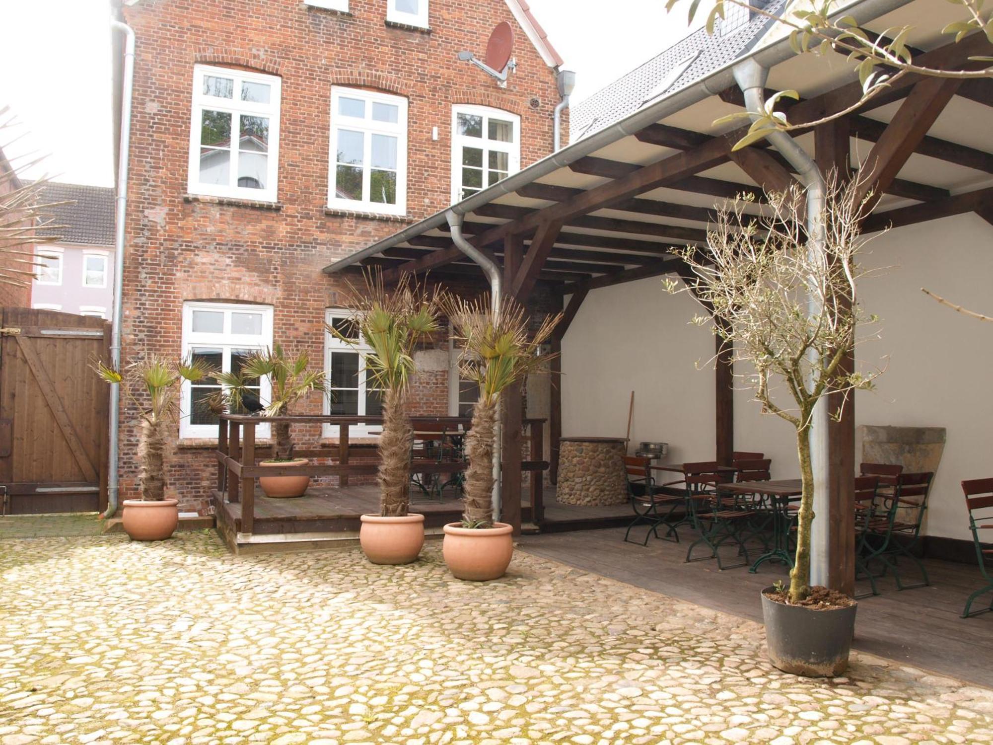Lodge Am Oxenweg - Zimmer 1 ฮูซุม ภายนอก รูปภาพ